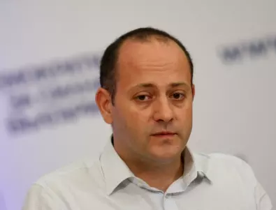 Радан Кънев: Нахлуването в президентството на прокуратурата ни връща в мутренските времена