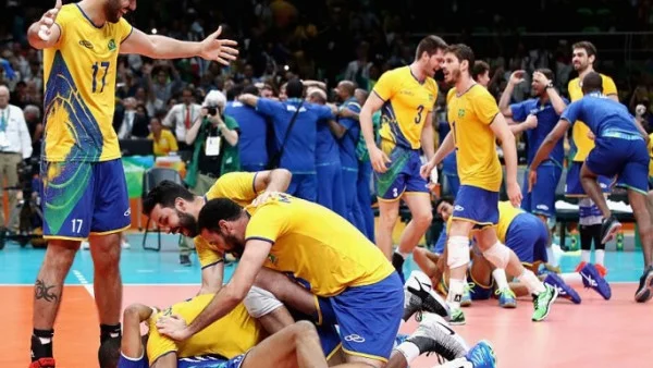 Бразилия е първият финалист на Световното по волейбол