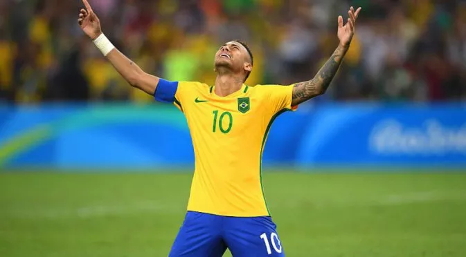 Бразилия взе шести поред успех, Аржентина се съвзе с разгром