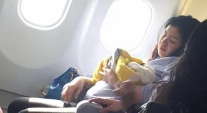 Авиокомпания направи невероятен подарък на бебе, родено на борда