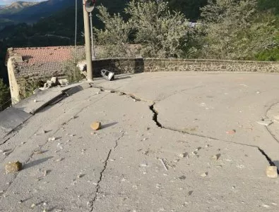 Жертвите на земетресението в Италия стават все повече