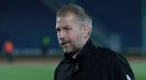 {{ otherArticle[0].article.title }}