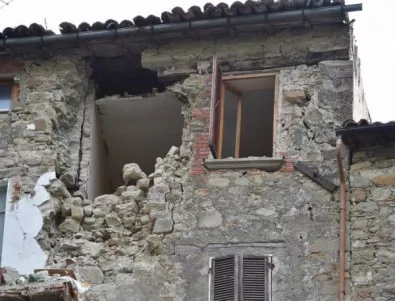 Закинтос се възстановява след силното земетресение
