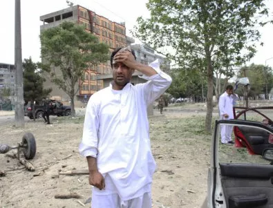Кола бомба уби 14 души в Афганистан