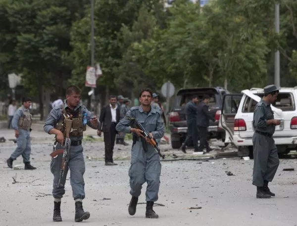 Афганистанската армия освободи Кундуз от талибаните