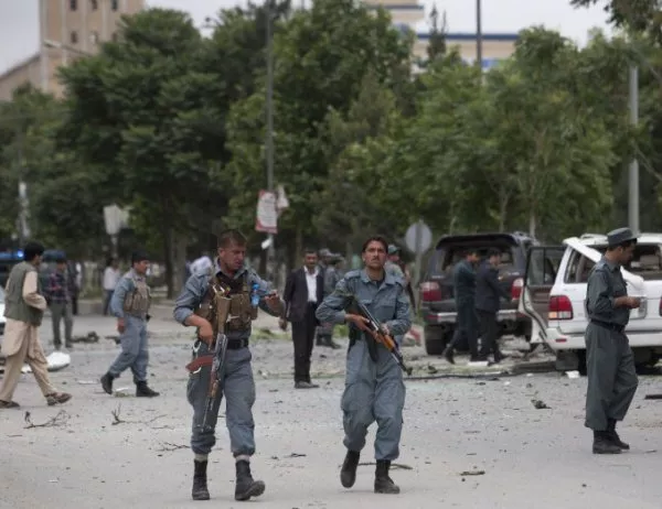 Кървав атентат засегна сграда на българското посолство в Кабул