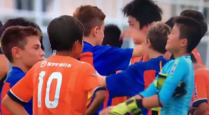 "Повече от клуб" - детски тим на Барселона показа защо