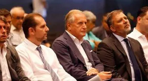 {{ otherArticle[0].article.title }}