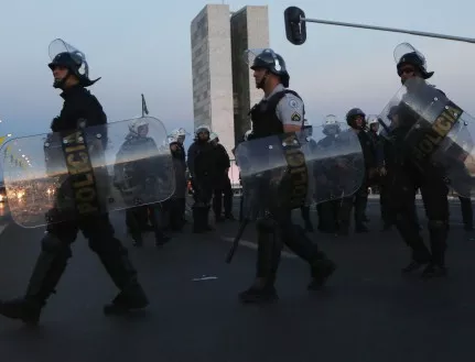 Шесторен скок на убийствата в бразилски град след стачка на полицията