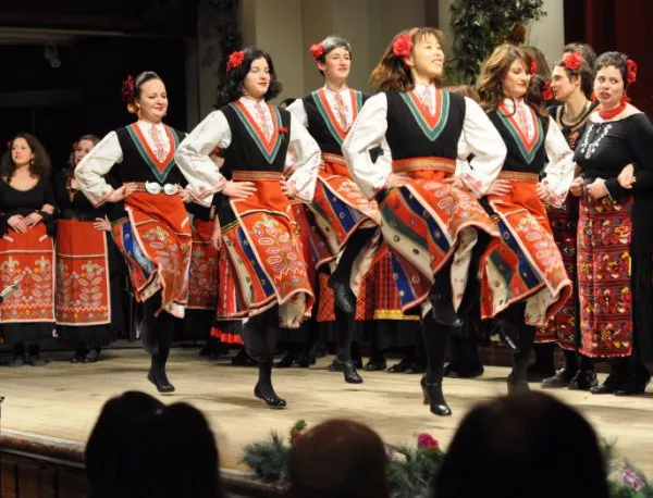 Лондонският български хор със специално участие в концертите на Найджъл Кенеди у нас