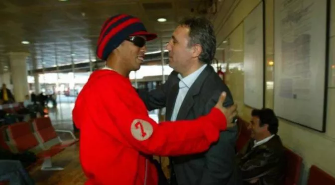 Роналдиньо се орезили на първия си работен ден в Барса