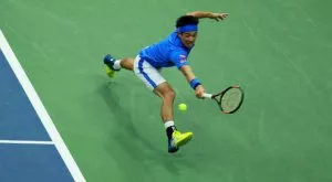 Нишикори оцеля в петсетова битка с Кузнецов