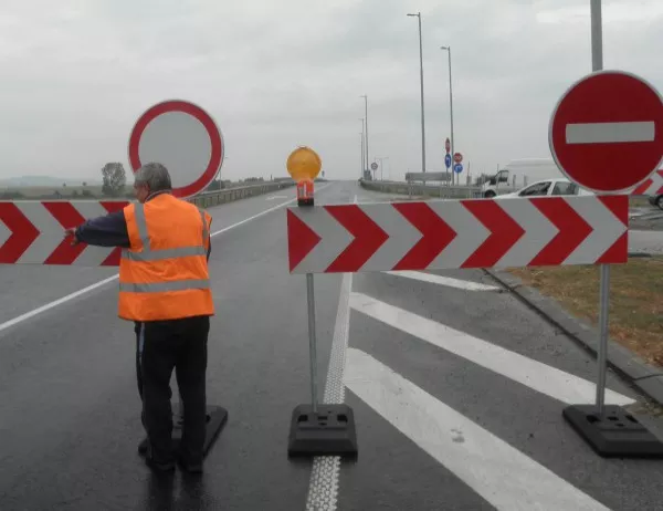 До 25 август ще се извършва ремонт на пътя Плевен-Златна Панега