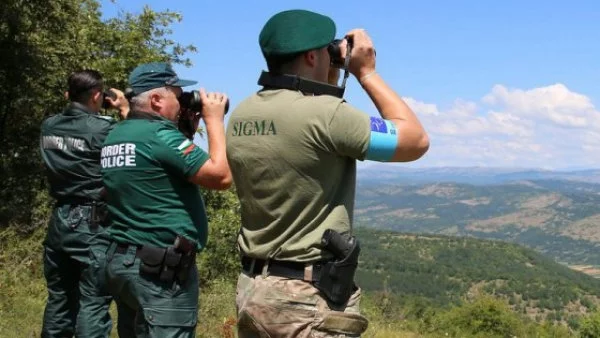 Вдигат с до 200 лв. заплатата на военнослужещите, които охраняват границите