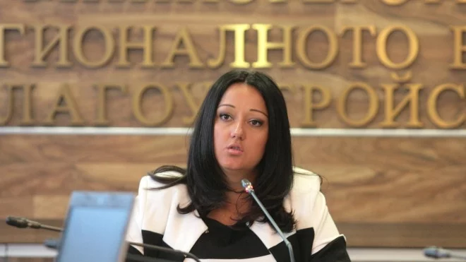 Кабинетът в оставка отпусна още 1 млрд. за санирането