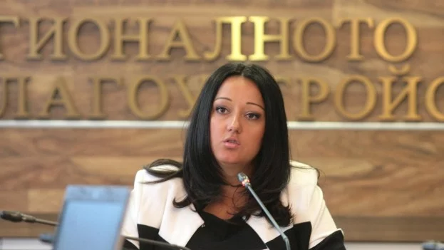 Павлова иска доизграждането на АМ "Струма" да бъде национална кауза