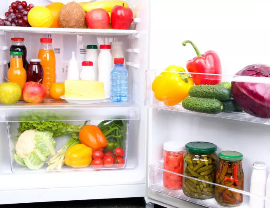 Ако искате да почистите хладилника за минути, направете ето ТОВА 