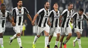 Автоголът на сезона избави Ювентус от беда (ВИДЕО)