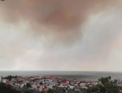 Няма информация за пострадали българи при пожарите на Тасос