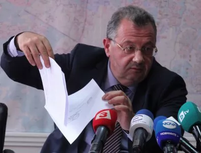 Официално: Веселин Пенев вече не е областен управител на София