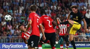 ВИДЕО: Неразбория в наказателното поле позволи на Атлетико да бие в Айндховен