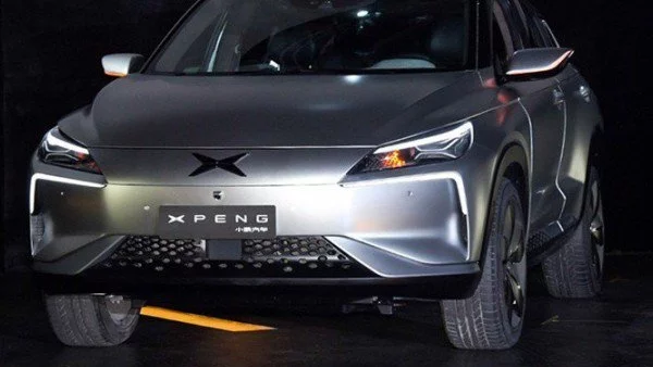 Китайците клонираха и Tesla Model X