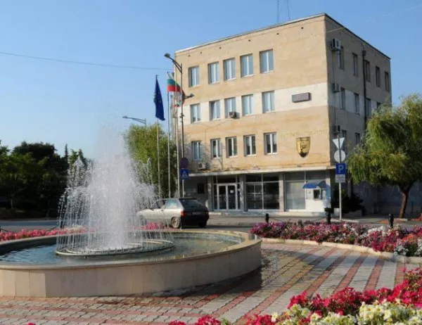 Кметът на Петрич спира строителството в Рупите до влизане в сила на Общ устройствен план