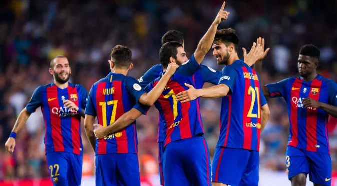 Барселона готви тежък удар, взима халф на Реал без пари