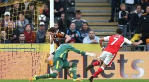 Алексис Санчес отбеляза 2 гола, но записа антирекорд