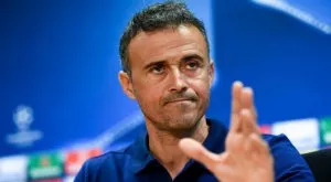 Барселона си връща на Ювентус за Алвеш, ще им отмъкне...