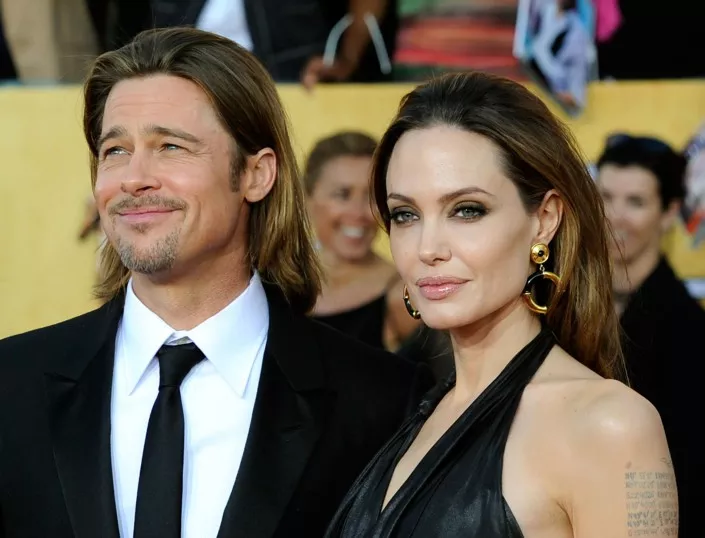Анджелина Джоли временно получи пълно попечителство над децата си