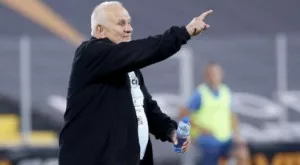 {{ otherArticle[0].article.title }}