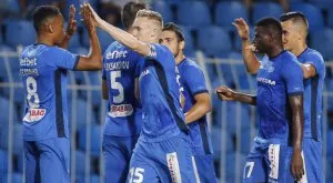 {{ otherArticle[0].article.title }}