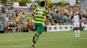 Българин блести с хеттрик в САЩ, Джо Коул му асистира (ВИДЕО)