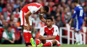 Коклен пропуска близо месец заради контузия