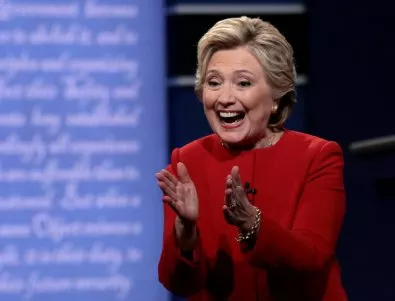 Клинтън изигра една от ключевите роли в държавния преврат в Либия, твърди Асандж