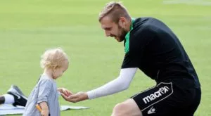 Козмин Моци за това как се жънат европейски успехи и как се пазят топ нападатели? 