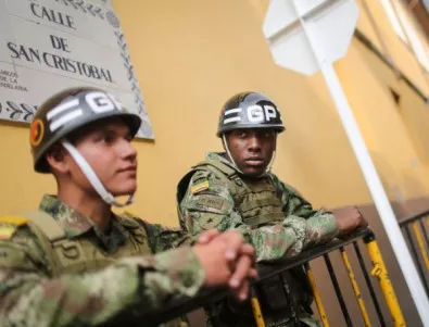 Траур в Колумбия след кървавия атентат в полицейската академия в Богота