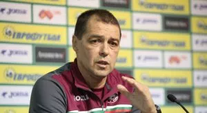 Хубчев: Ако някой ми каже кои футболисти да викам, напускам