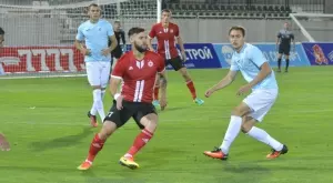 {{ otherArticle[0].article.title }}