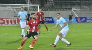 {{ otherArticle[0].article.title }}