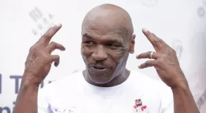 Как Майк Тайсън удари журналист и след това умишлено вбеси цяла Бразилия?