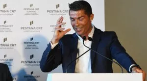 {{ otherArticle[0].article.title }}