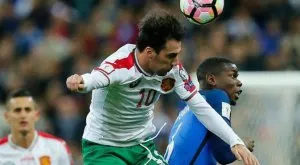 Плевнелиев отправи покана към Ивелин Попов на „чаша вино“