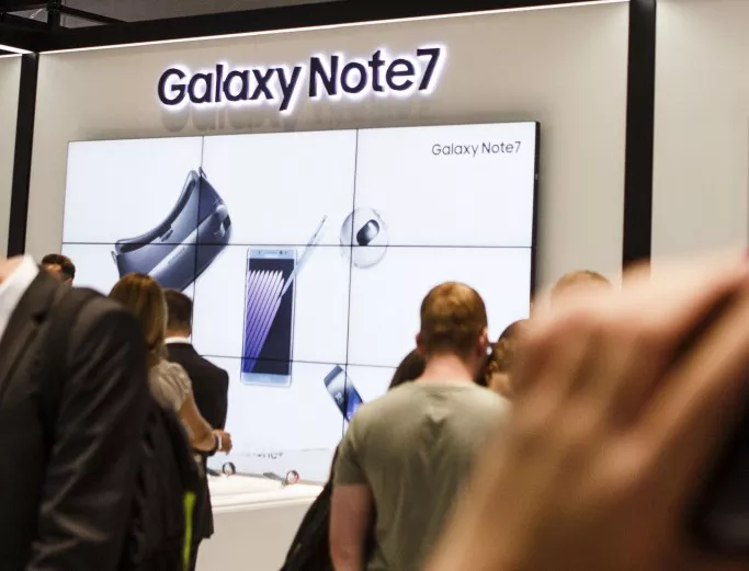След седмица Samsung ще съобщи защо Galaxy Note 7 се взривяваше