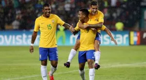 Бразилия би без Неймар, Аржентина падна без Меси