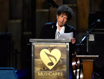 Universal Music откупи правата върху песните на Боб Дилън за 300 млн. долара 