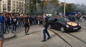 {{ otherArticle[0].article.title }}