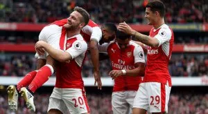 {{ otherArticle[0].article.title }}