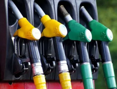 В 8 държави от ЕС бензинът е по-евтин от българския, в 9 - дизелът